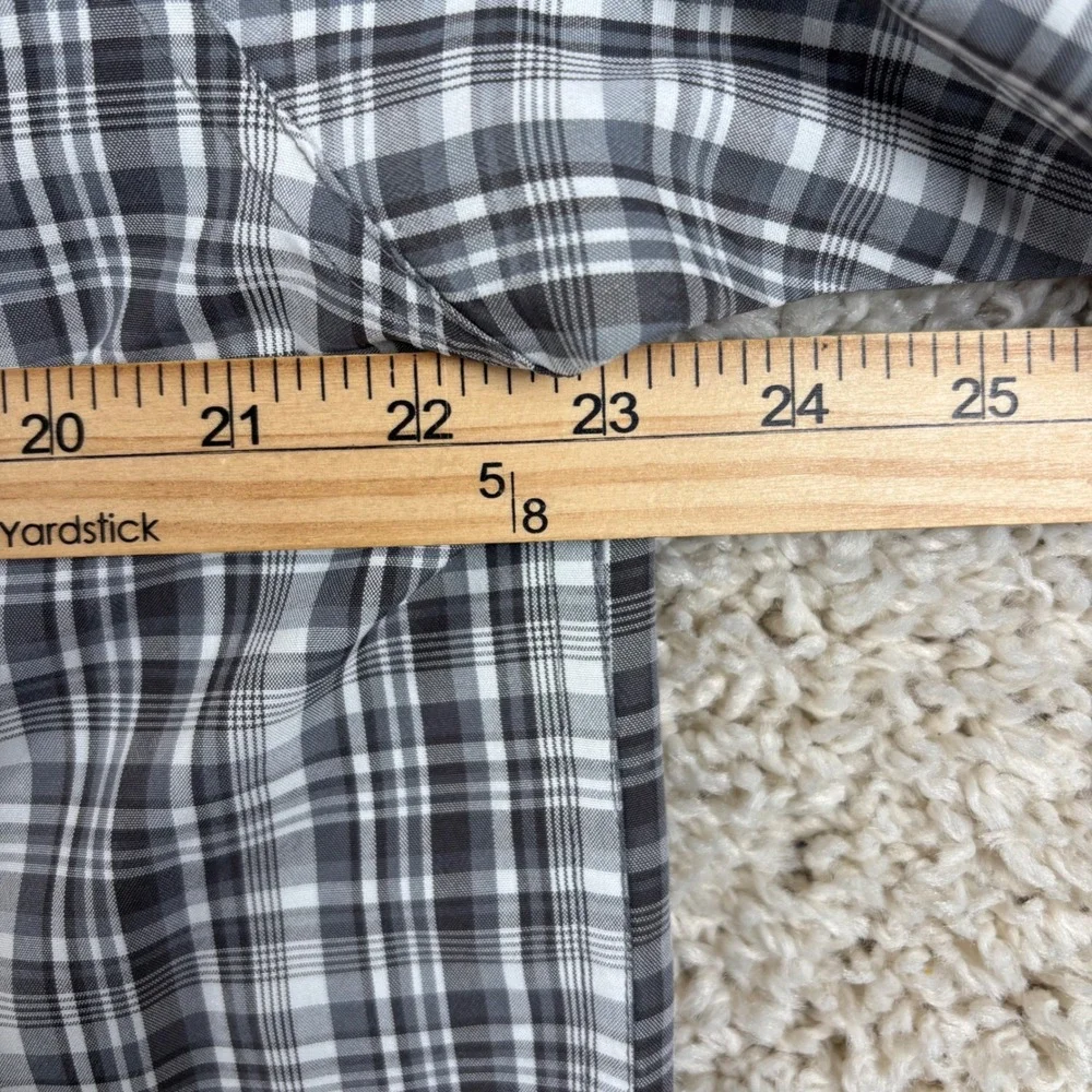 The North Face Men Button Up Shirt Large Gray Plaid Short Sleeve Hiking Gorpcore